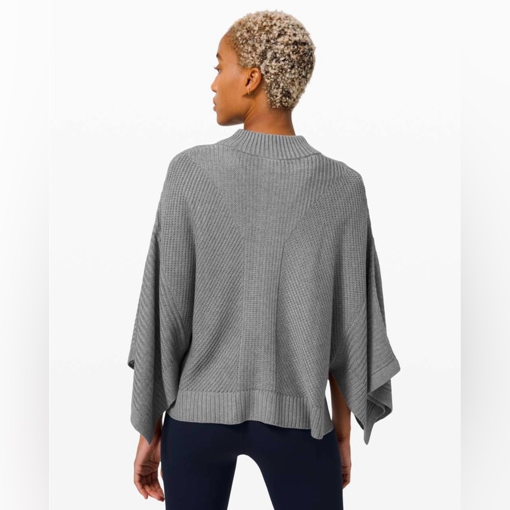 🍋 Lululemon Softer Still Wrap Sweater Size XS/S
Heathered Asphalt Grey W9CZNS🍋